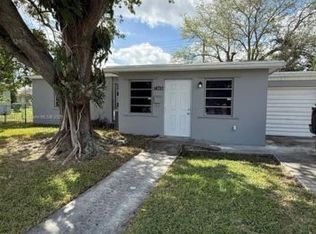14720 Monroe St, Miami, FL 33176