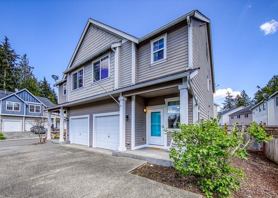 1st image of 191 NE Miramar Cir