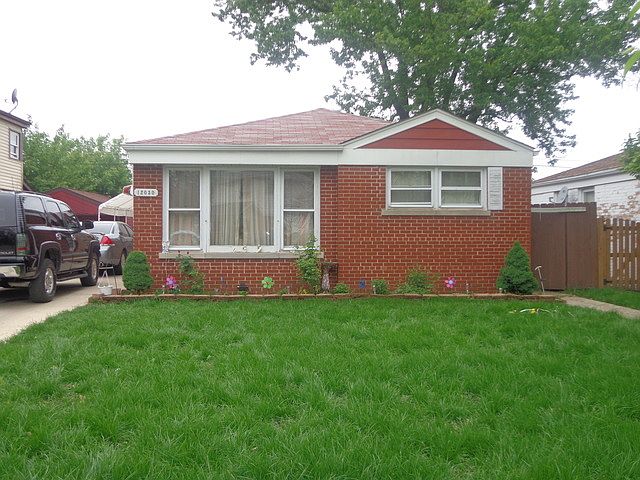 2nd image of 12030 S Elm Dr