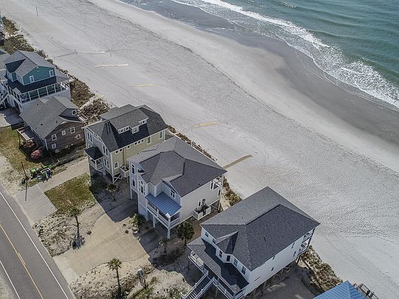 3rd image of 6617 W Beach Drive