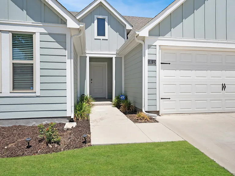 13113 Don Fisher Ln — Photo 2
