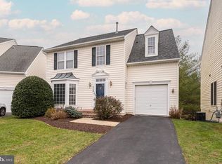 423 Winter Walk Dr, Gaithersburg, MD 20878