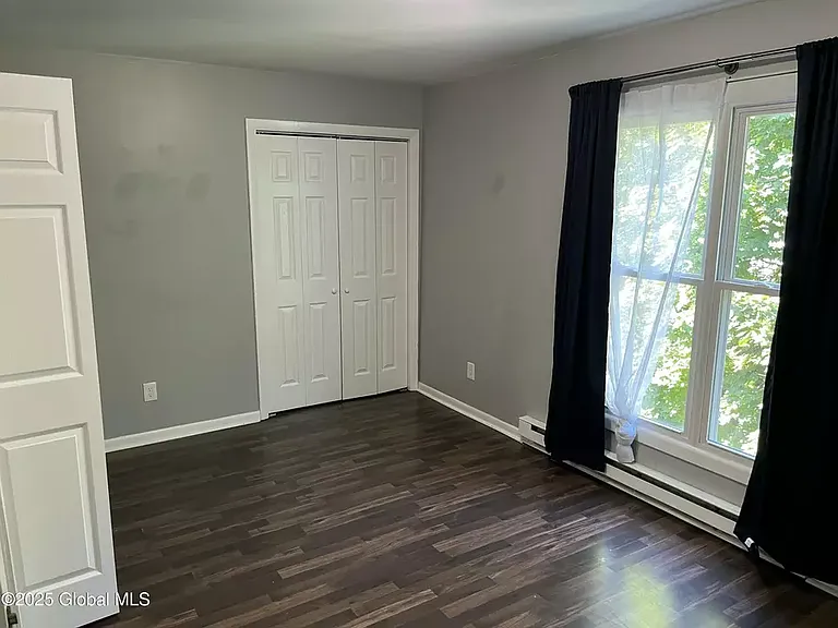 106 Morris St #2 — Photo 4