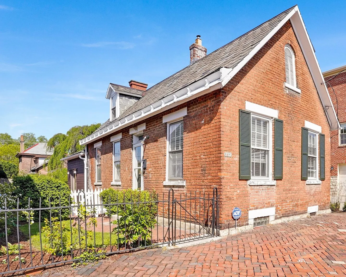 753 S Wall St photo 1