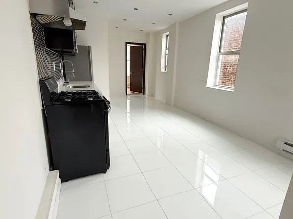 210 West 107th Street image 2 of 5