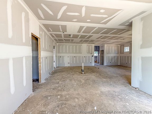 4th image of 203 4th St