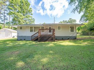 35 Dogwood St, West Point, GA 31833