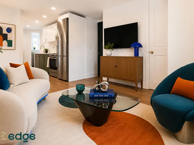 473 Park Pl #5A — Photo 3