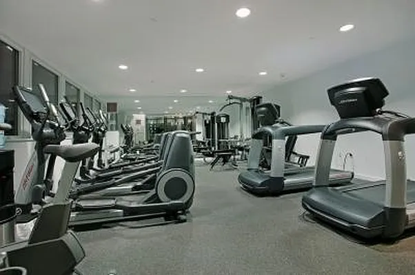 Rented by Keller Williams NYC | media 9