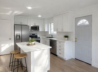 812 Lowell St, Crookston, MN 56716