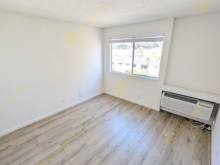 3395 S Vinton Ave #401 — Photo 23
