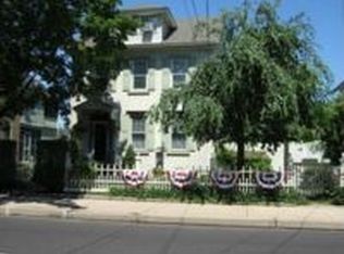 313 E Broad St, Quakertown, PA 18951