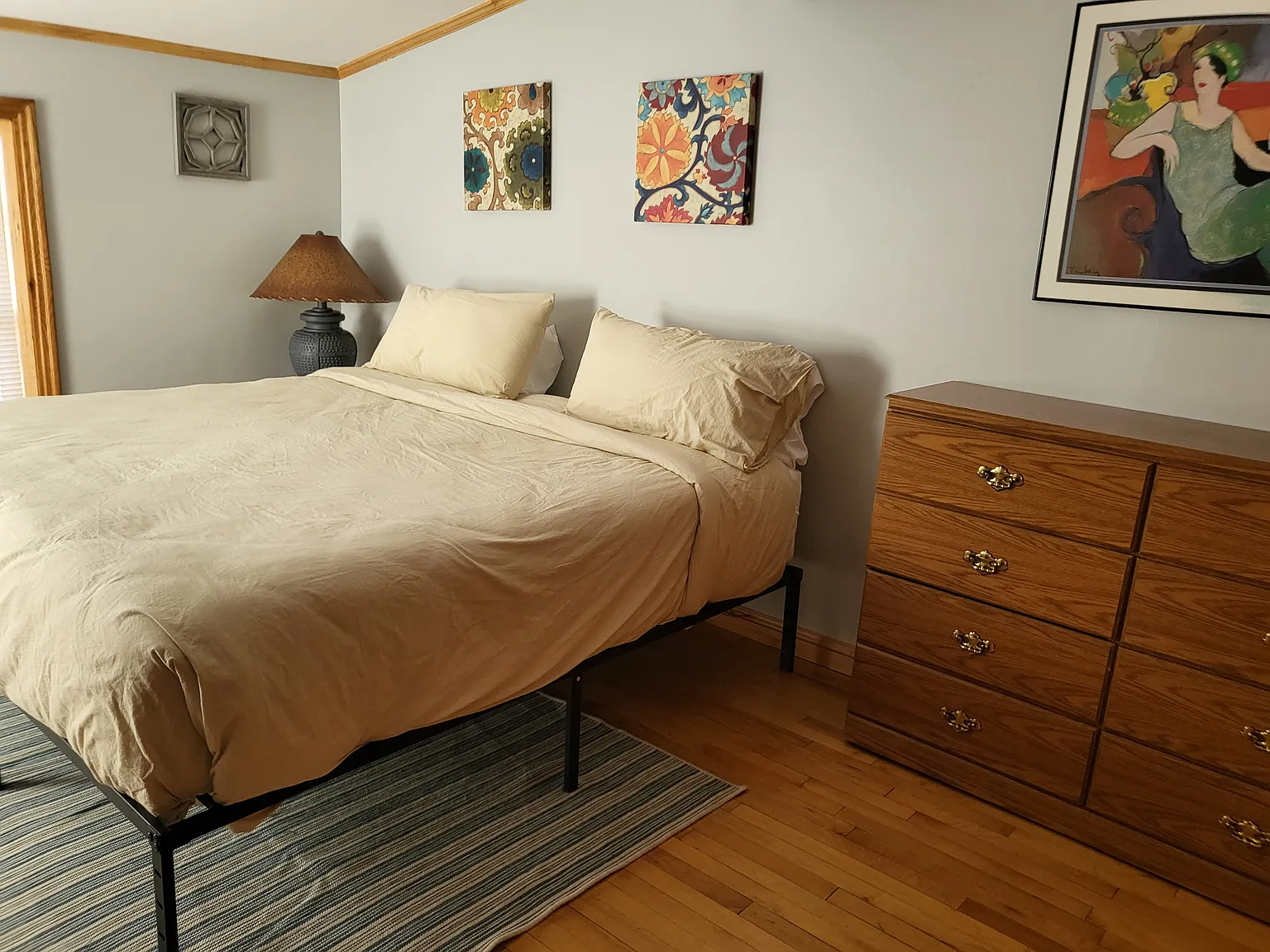 2 bed, 1200 sqft, $1,350 — Photo 2