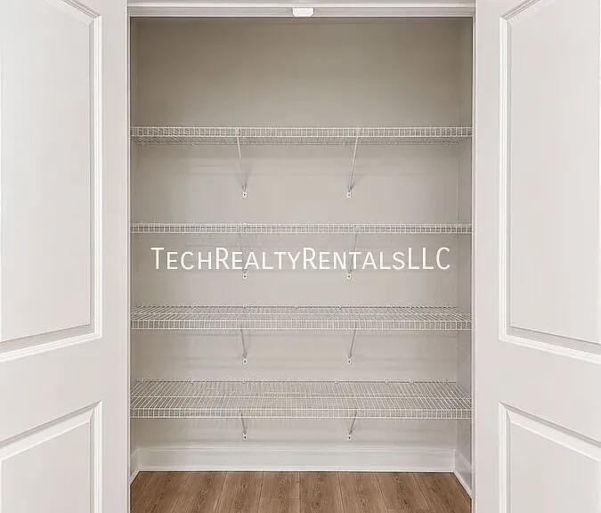 4638 Dogwood Pl #1 — Photo 16