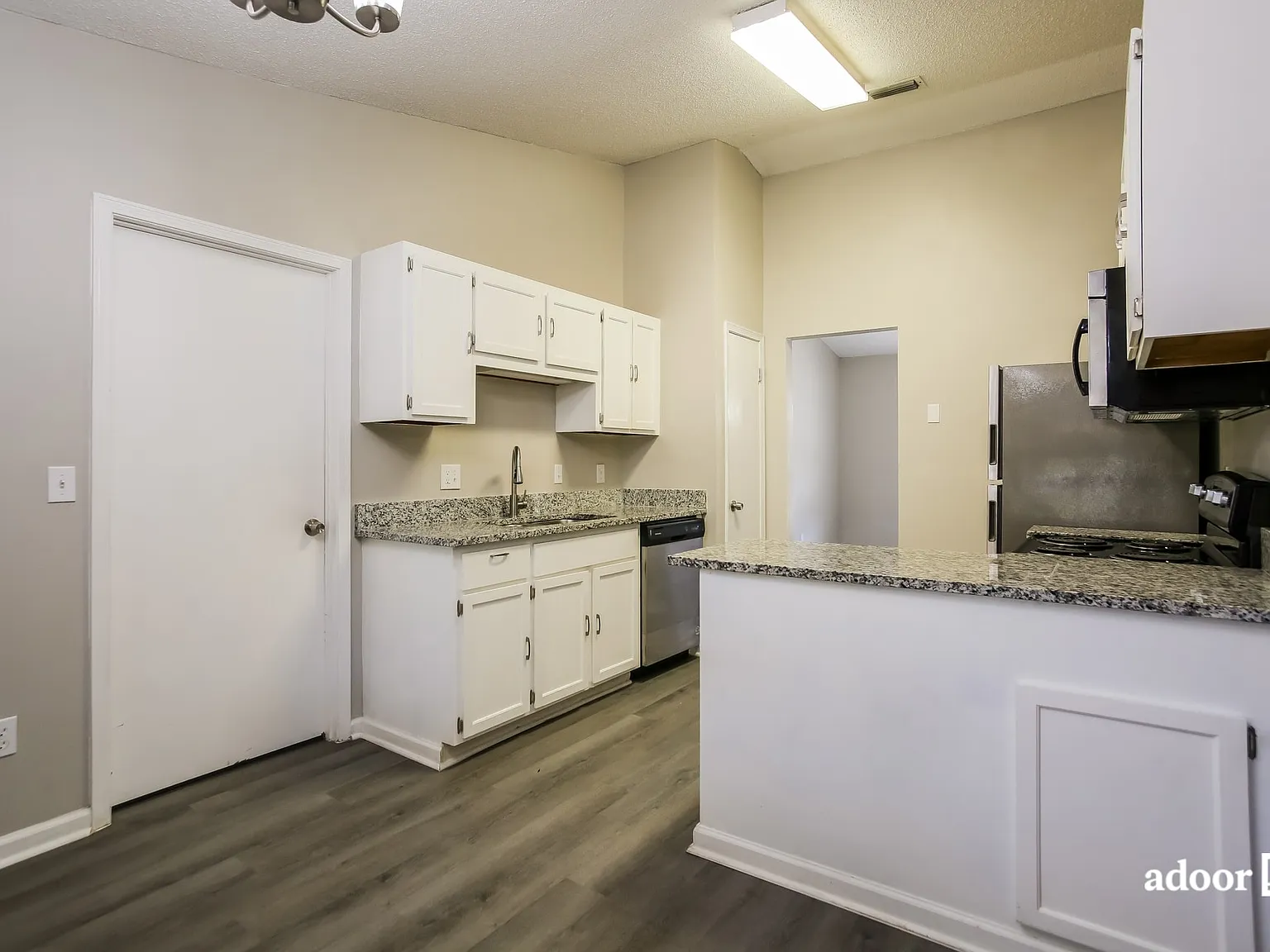 3 bed, 2.0 bath, 1744 sqft, $1,845 — Photo 4