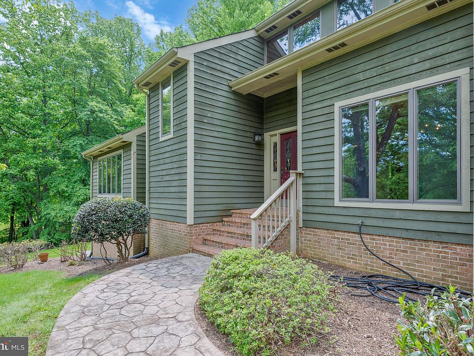 5735 Hunton Wood Dr, Broad Run, VA 20137 Zillow