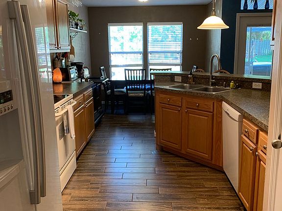 5th image of 12253 NW 158th St