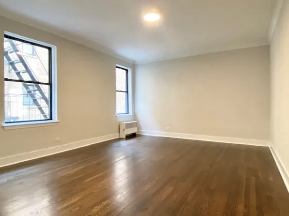 925 West End Avenue image 1 of 6