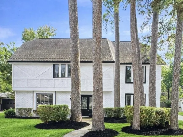 1123 Suwanee Ln, Houston, TX 77090