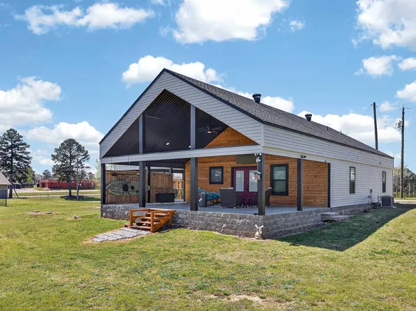 170 Eagles Ln, Bismarck, AR 71929