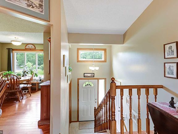 3rd image of 1871 Waterford Ln