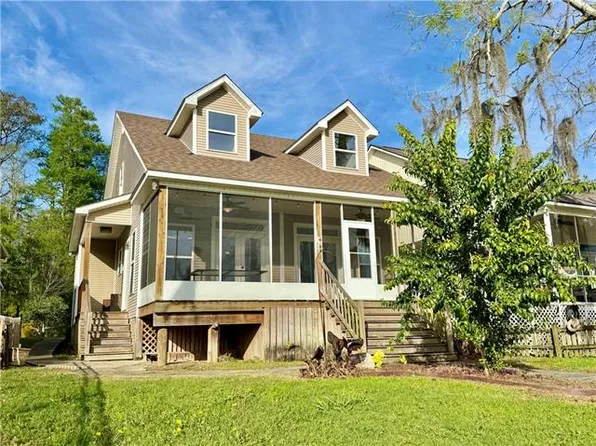 18076 Bayou Pierre Dr, Maurepas, LA 70449