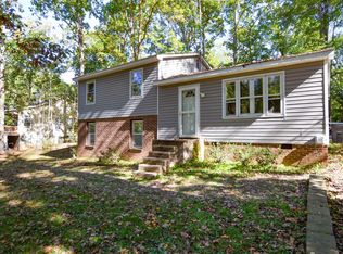 96 Ash Rd, Louisa, VA 23093