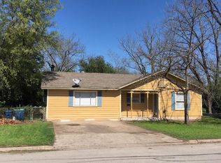 620 N Lois St, Kerrville, TX 78028