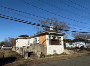 1 Knox St, Enfield, CT 06082