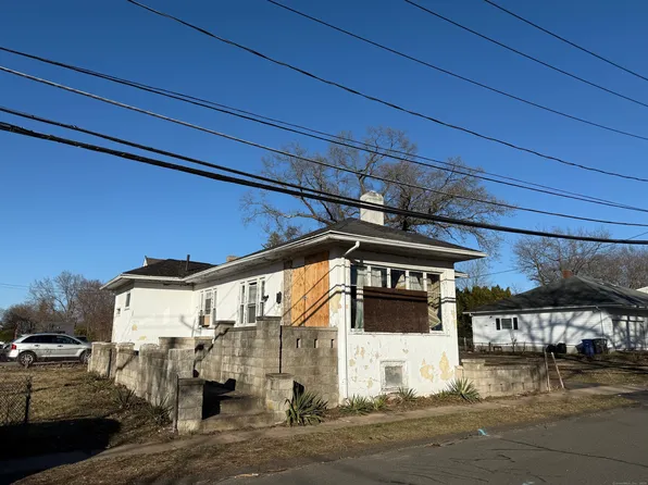 1 Knox Street, Enfield, CT 06082