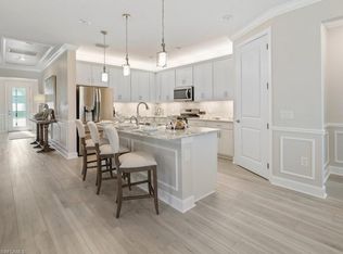 10537 Ventana Ln, Naples, FL 34120