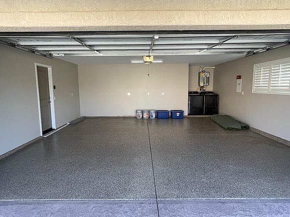 3rd image of 8637 Fanita Dr