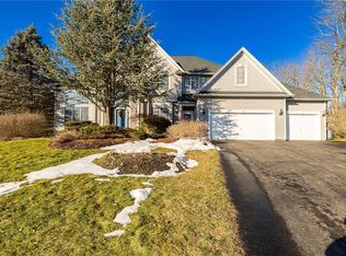 7307 Silver Hill Path, Victor, NY 14564