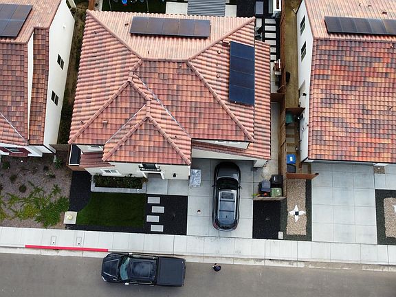 4th image of 4437 Guerrero Dr