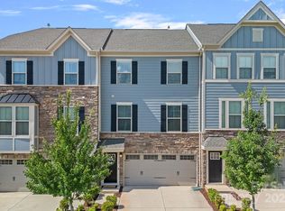 108 Helm Ln #B, Mooresville, NC 28117