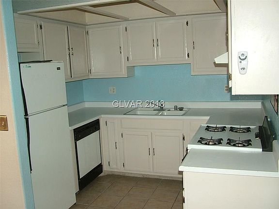 3rd image of 2212 Short Pine Dr #0