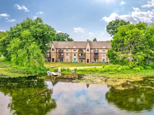 Sunset Lake Apartments
