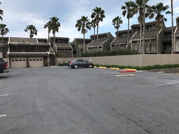 3rd image of 2500 Gulf Blvd #B-107