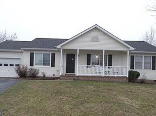 10603 Hamiltons Crossing Dr, Fredericksburg, VA 22408