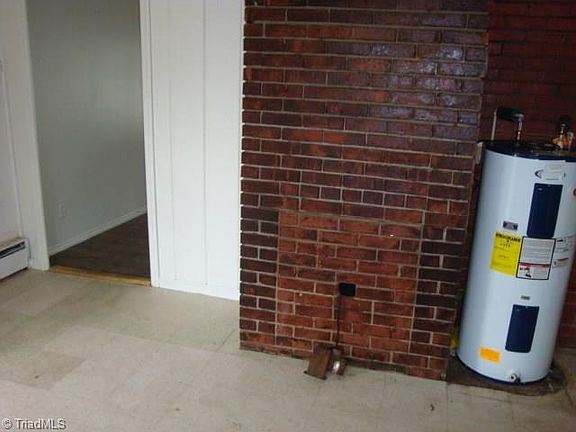 3rd image of 1203 Park Ave