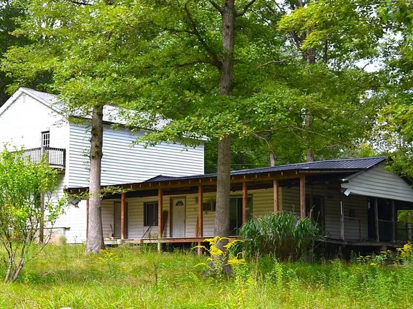 7649 Moncove Lake Rd, Gap Mills, WV 24941