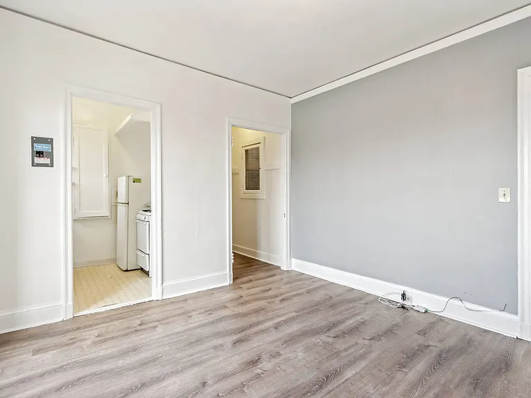 2500 Durant Avenue — Photo 43