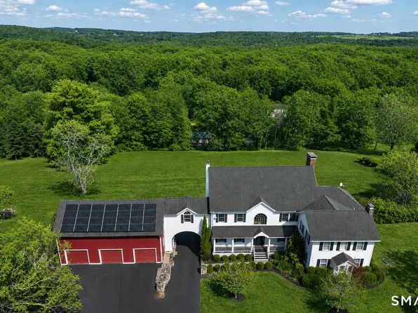 109 Long Meadow Hill Road, Brookfield, CT 06804