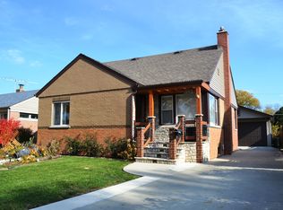 8323 N Oriole Ave, Niles, IL