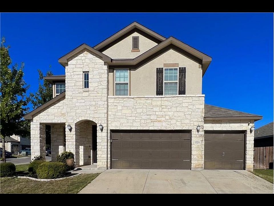 1st image of 13231 Bucktree Dr