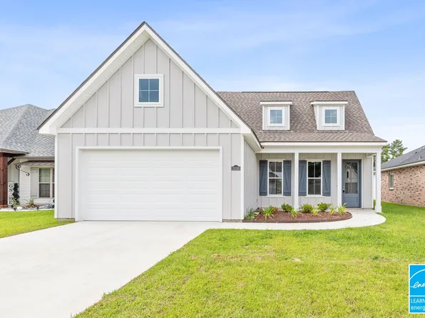 10595 Highland Lakes Dr, Denham Springs, LA 70726