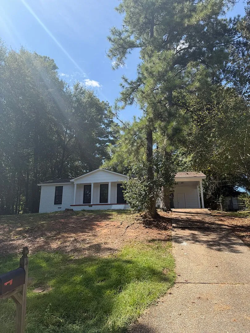 3 Bed 1 Bath for rent — Photo 1