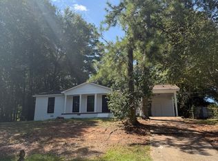 3027 44th Pl E, Tuscaloosa, AL 35405
