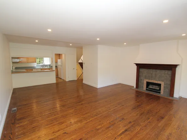 81 Corte Lenosa APT B, Kentfield, CA 94904