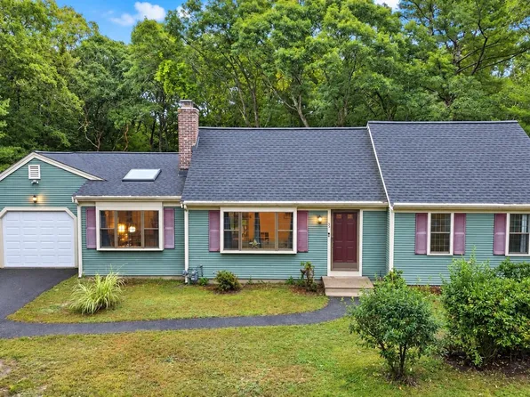 30 Sandy Valley Road, Marstons Mills, MA 02648
